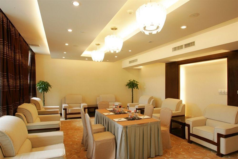 Crowne Plaza Hangzhou Xanadu Resort المرافق الصورة
