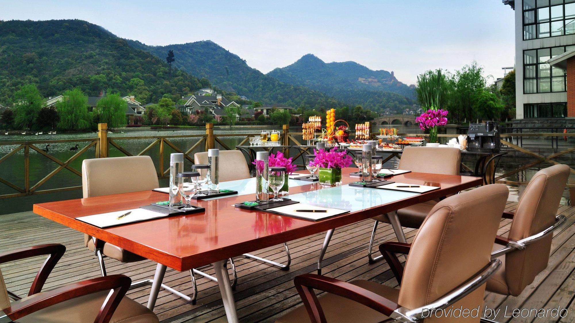 Crowne Plaza Hangzhou Xanadu Resort المظهر الخارجي الصورة