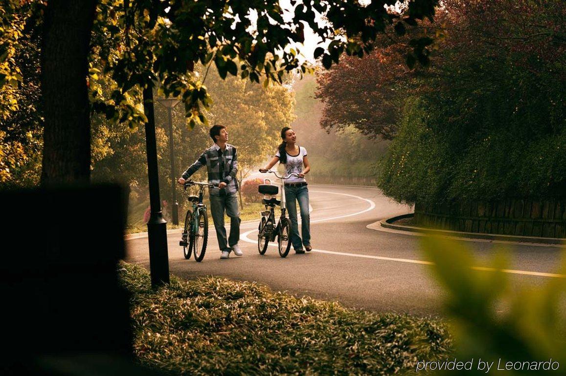 Crowne Plaza Hangzhou Xanadu Resort المظهر الخارجي الصورة
